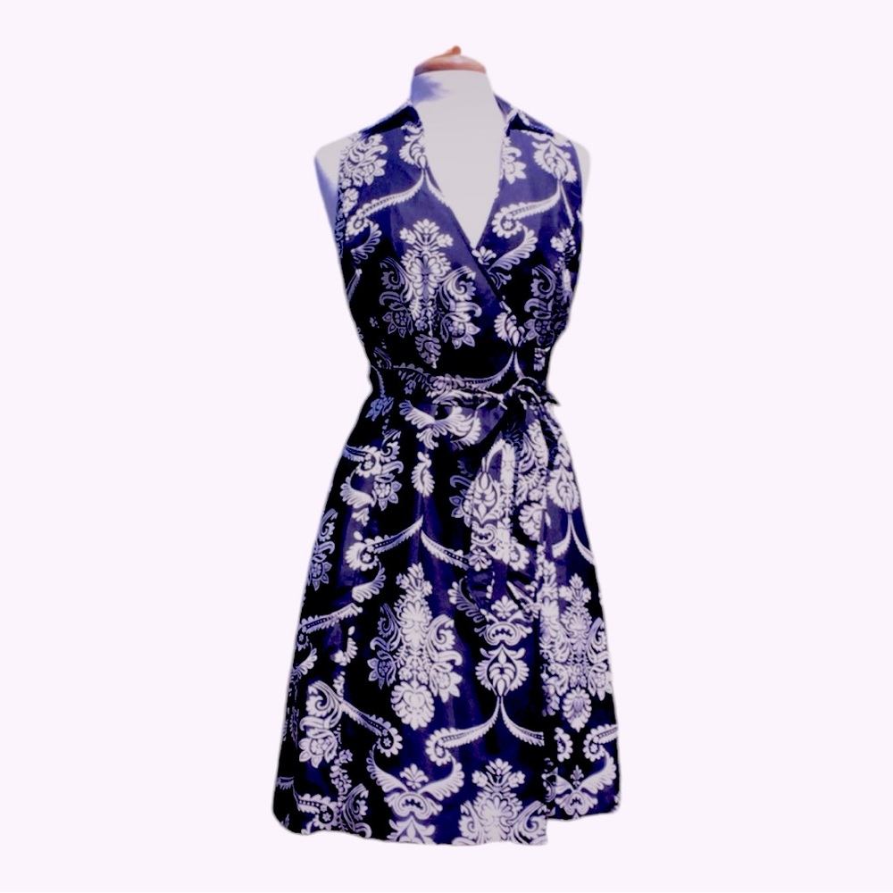 Ann Taylor, petite  100% Silk  Wrap Dress sz.8P